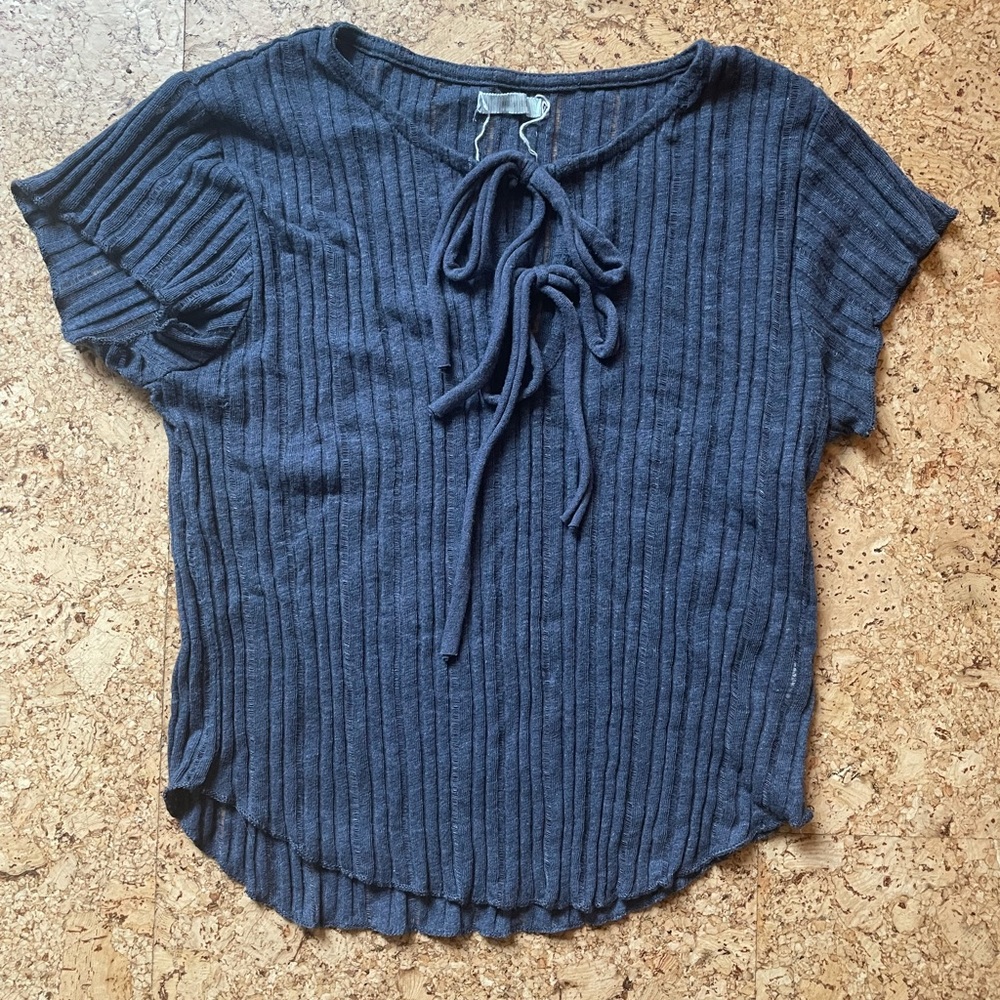 Kimchi Blue Tie Front Crop